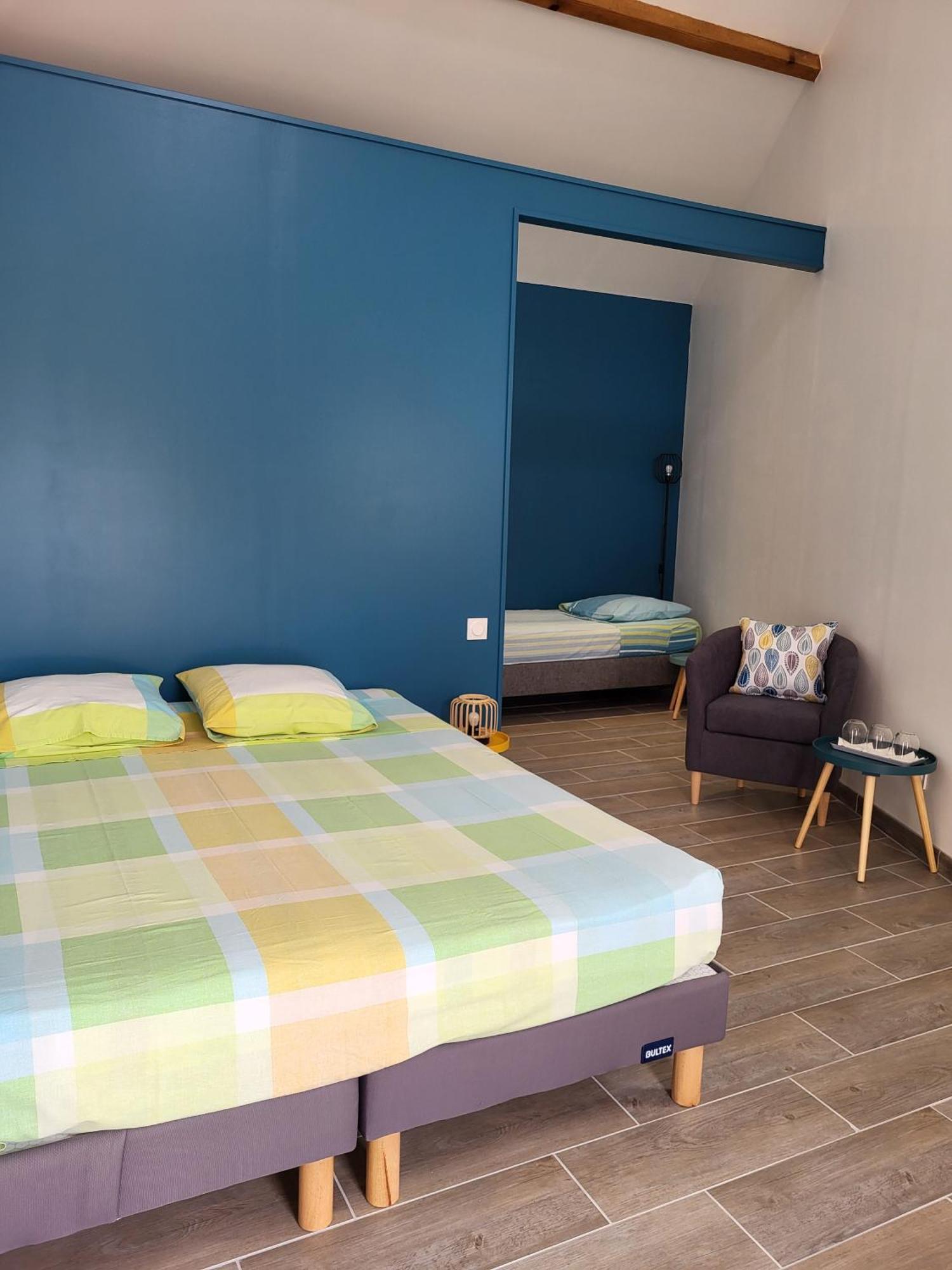 Le Clos Des Figuiers - 3 Chambres D'Hotes De Charme Duravel Экстерьер фото